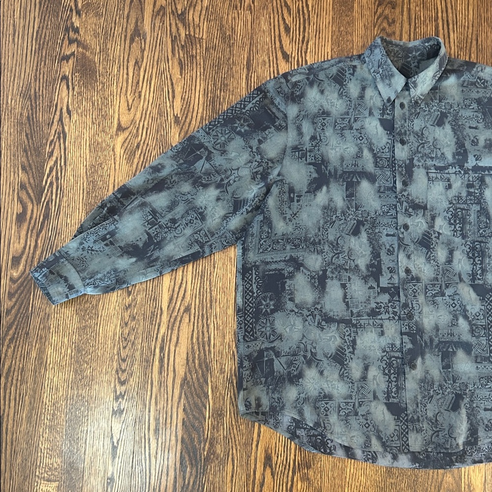 Vintage Y2K Tilley Maximalist Printed Shirt - Picture 7 of 10